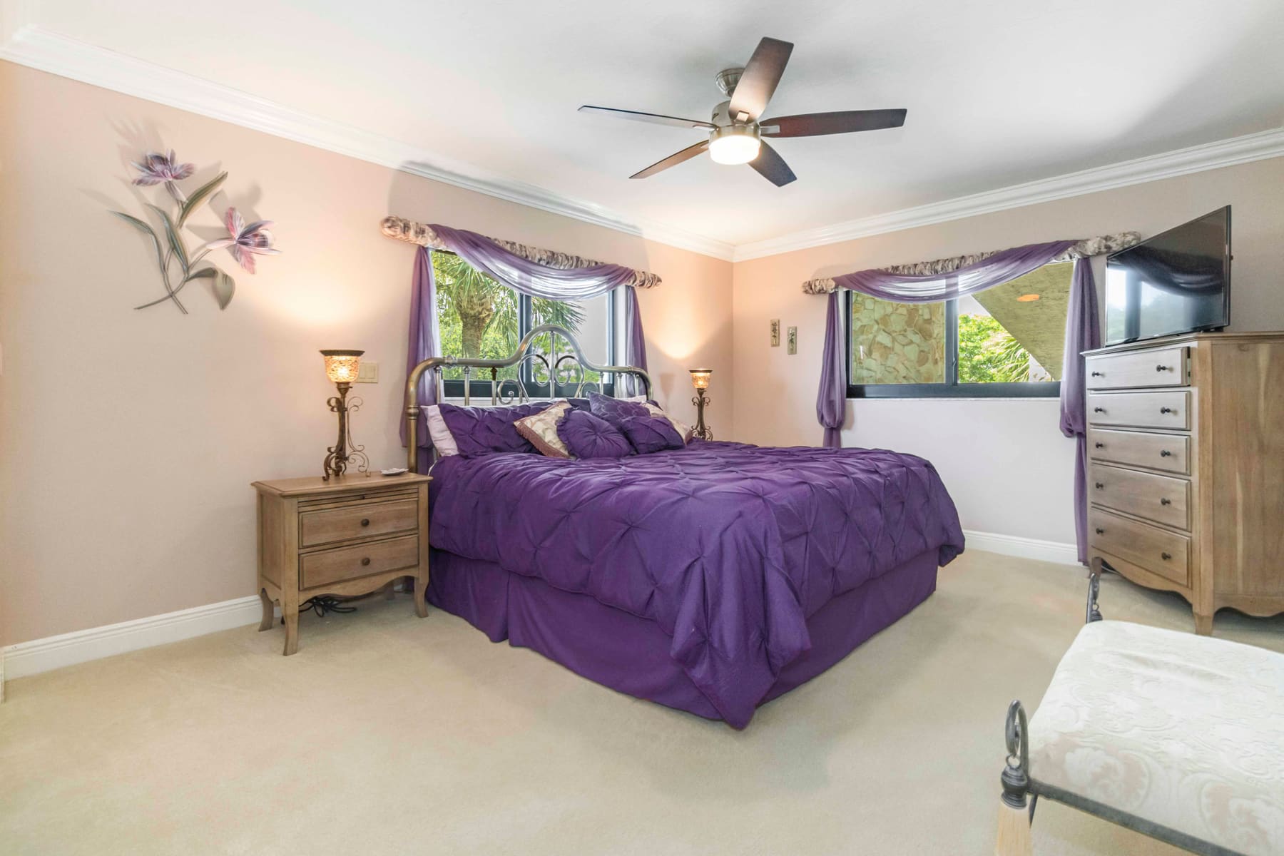 Second-floor bedroom