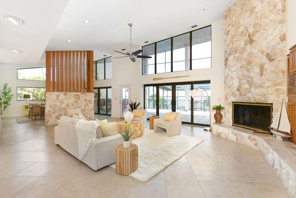 Second-floor living room